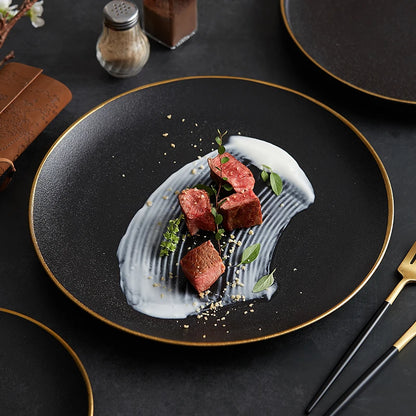 Frosted Black Ceramic Round Dinner Plate with Gold Border - Elegant Steak Plate for Hotel and Restaurant Tableware Set