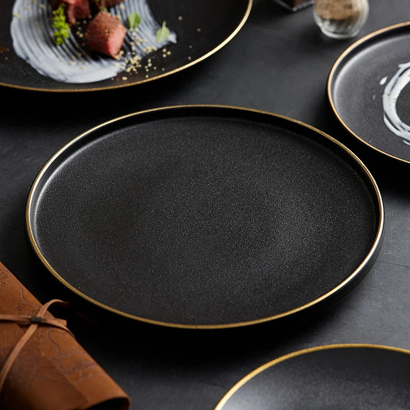 Frosted Black Ceramic Round Dinner Plate with Gold Border - Elegant Steak Plate for Hotel and Restaurant Tableware Set